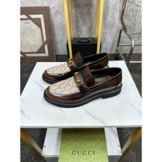 Gucci Low Shoes